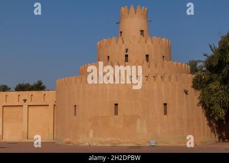 Torre a più livelli al Ain Palace Sheikh Zayed Palace Museum a al Ain, Emirati Arabi Uniti Foto Stock