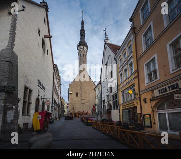 Centro storico e Municipio di Tallinn - Tallinn, Estonia Foto Stock