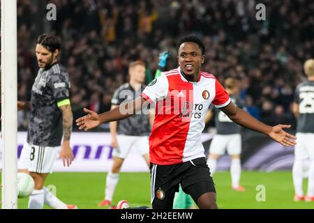 ROTTERDAM, PAESI BASSI - OTTOBRE 21: Luis Sinisterra di Feyenoord Rotterdam con il 3-1 durante la partita della UEFA Conference League Group Stage tra Feyenoord e 1. FC Union Berlin allo Stadion Feijenoord il 21 ottobre 2021 a Rotterdam, Paesi Bassi (Foto di Yannick Verhoeven/Orange Pictures) Foto Stock