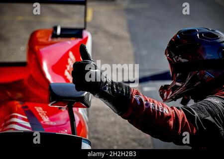 Portimao, Portogallo, 21/10/2021, ambiance pitlane, durante la 2021 4 ore di Portimao, 5° round della European le Mans Series 2021, dal 21 al 24 ottobre 2021 sul circuito Internazionale di Algarve, a Portimao, Portogallo - Foto: Paulo Maria/DPPI/LiveMedia Foto Stock