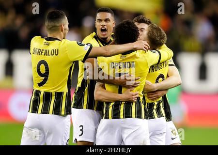 ARNHEM, PAESI BASSI - OTTOBRE 21: Danilho Doekhi di Vitesse durante il Gruppo D - UEFA Europa Conference League partita tra Vitesse e Tottenham Hotspur al Gelredome il 21 Ottobre 2021 ad Arnhem, Paesi Bassi (Foto di Peter Lous/Orange Pictures) Foto Stock