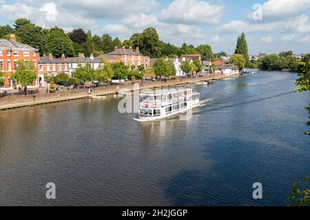 Viaggio in barca Mark Twain verso il fiume Dee Chester 2021 Foto Stock