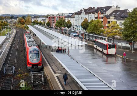 Iserlohn, Renania settentrionale-Vestfalia, Germania - Stazione ferroviaria di Iserlohn. La stazione ferroviaria di Iserlohn è il punto di sosta situato nel centro di Iserlohn. IT Foto Stock