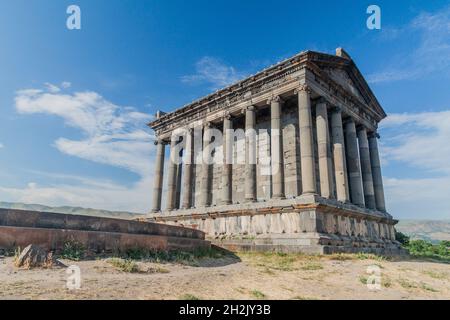 Vista del tempio in stile ellenico Garni in Armenia Foto Stock