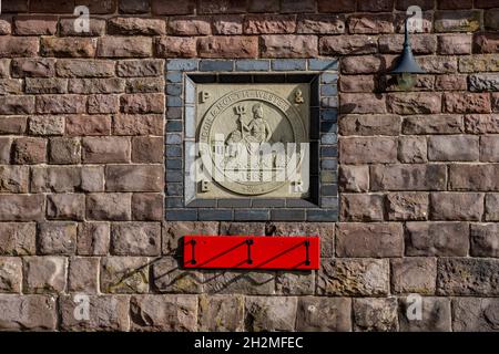 Blaenavon monmouthshire Galles UK Ottobre 22 2021 Blaenavon Heritage Railway placca LNWR originale Foto Stock