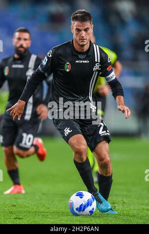 Genova, Italia. 22 ottobre 2021. MAGGIORE GIULIO (Spezia) durante UC Sampdoria vs Spezia Calcio, Serie di calcio italiana A a a Genova, Italia, Ottobre 22 2021 Credit: Agenzia fotografica indipendente/Alamy Live News Foto Stock