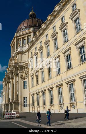 Ricostruito palazzo della città con il nuovo nome Humboldt Forum nel centro di Berlino Foto Stock