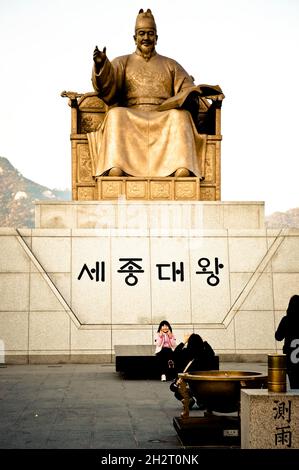 COREA DEL SUD. SEUL. STATUA DI SEJONGNO AVENUE Foto Stock