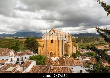 Chiesa dello Spirito Santo, (Iglesia del Espirituu Santo), Ronda, Provincia di Malaga, Andalusia, Spagna meridionale. La costruzione iniziò sulla chiesa nel 1485, Foto Stock