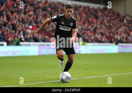 BARNSLEY, REGNO UNITO. 24 OTTOBRE Sheffield United's George Baldock (2) durante la partita del Campionato Sky Bet tra Barnsley e Sheffield United a Oakwell, Barnsley domenica 24 Ottobre 2021. (Credit: Emily Moorby | MI News) Credit: MI News & Sport /Alamy Live News Foto Stock