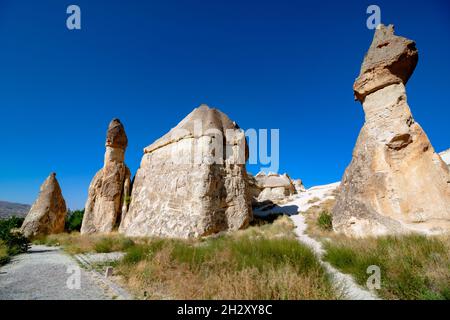 Vista del Museo all'aperto di Pasabagi in Cappadocia Nevsehir Turchia. Musei all'aperto in Turchia. Viaggio in Cappadocia. Punti di riferimento o bellezze naturali di Foto Stock