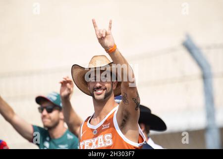 Austin, Texas, USA, 24/10/2021, Daniel Ricciardo (AUS) McLaren sulla sfilata dei piloti. 24.10.2021. Formula 1 World Championship, Rd 17, United States Grand Prix, Austin, Texas, USA, Race Day. Il credito fotografico dovrebbe essere: XPB/Press Association Images. Foto Stock