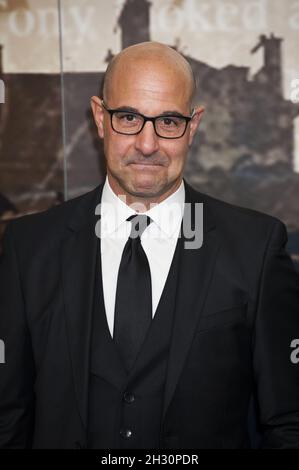 Stanley Tucci arriva al Crime Thriller Awards 2014 a The Grosvenor House Hotel - Londra Foto Stock