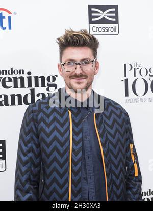 Henry Holland partecipa al lancio del Progress 1000 da parte del London Evening Standard alla stazione Crossrail, Canary Wharf - Londra Foto Stock