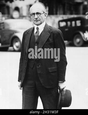 MADARIAGA , SALVADOR DE . ESCRITOR ESPAÑOL . LA CORUÑA 1886 - 1978. GINEBRA , AÑO 1934. Foto Stock