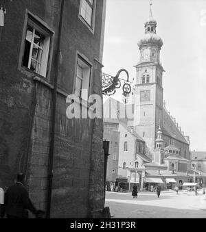 Ein Ausflug nach Hall in Tirol, Deutsches Reich 1930er Jahre. Un viaggio a Hall in Tirol, Germania 1930s. Foto Stock