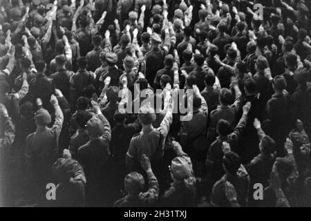 Parteiveranstaltung der NSDAP für den HJ Reichssieger 1936, Deutschland 1930er Jahre. Partito nazista evento per la gioventù hitleriana Reichssieger concorrenza 1936, Germania 1930s. Foto Stock