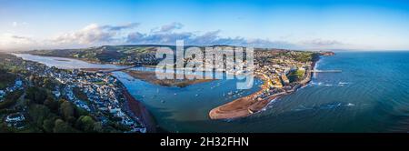 Panorama sul fiume Teign, Shaldon e Teignmouth da un drone, Devon, Inghilterra, Europa Foto Stock