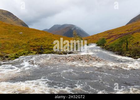 River Etive, Glen Etive, Scottish Highlands, Scozia, Regno Unito Foto Stock