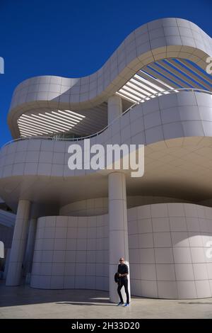 L'incredibile Getty Center nelle montagne di Santa Monica si affaccia su Los Angeles, Brentwood, California Foto Stock