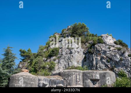 Il bunker della fortezza di Saint-Agnès faceva parte della linea Maginot nella seconda guerra mondiale Foto Stock