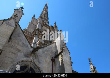 cattedrale di notre-dame-de-l'assomption a lucon in vandea in francia Foto Stock