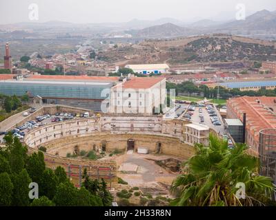 L'anfiteatro di Cartagena visto dal Castello della Concezione, in Spagna. Foto Stock