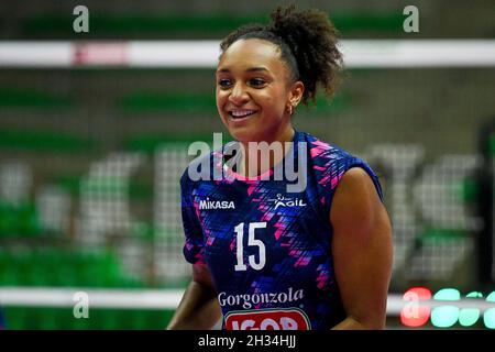 Palaverde, Treviso, Italia, 21 ottobre 2021, Haleigh Washington (Novara) durante Imoco Volley Conegliano vs Igor Gorgonzola Novara - Pallavolo Itali Foto Stock