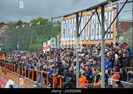 Barnet 1 Rochdale 0, 08/05/2010. Stadio Underhill, campionato 2. L'ultima partita della stagione a Underhill. Il Bees deve battere Rochdale per rimanere in su. Foto Stock