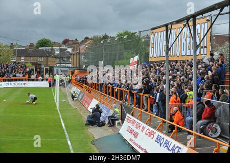 Barnet 1 Rochdale 0, 08/05/2010. Stadio Underhill, campionato 2. L'ultima partita della stagione a Underhill. Il Bees deve battere Rochdale per rimanere in su. Foto Stock