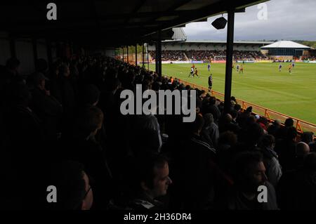 Barnet 1 Rochdale 0, 08/05/2010. Stadio Underhill, campionato 2. L'ultima partita della stagione a Underhill. Il Bees deve battere Rochdale per rimanere in su. Foto Stock