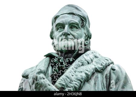 Statua storica di Carl Friedrich Gauss nel suo luogo di nascita a Braunschweig, Germania. Famoso matematico (1777-1855), isolato su sfondo bianco. Foto Stock