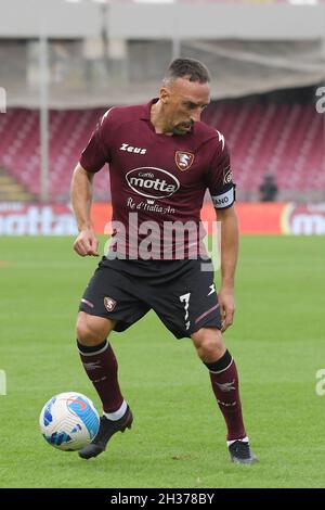 Franck Ribery della US Salernitana 1919 in azione durante la Serie A match tra US Salernitana 1919 ed Empoli FC allo Stadio Arechi di Salerno Foto Stock