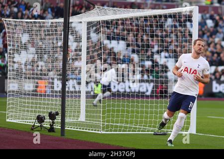 Harry Kane di Tottenham Hotspur - West Ham United v Tottenham Hotspur, Premier League, London Stadium, London, UK - 24 ottobre 2021 solo per uso editoriale - si applicano le restrizioni DataCo Foto Stock