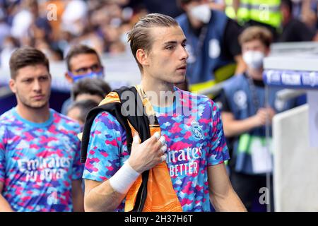 BARCELLONA - 3 ottobre: Andriy Lunin prima della partita la Liga tra RCD Espanyol e Real Madrid CF allo stadio RCDE il 3 ottobre 2021 a Barcellona Foto Stock