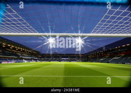 LONDRA, REGNO UNITO. 26 OTTOBRE Stadio QPR prima della partita della Carabao Cup tra i Queens Park Rangers e Sunderland al Kiyan Prince Foundation Stadium., Londra martedì 26 ottobre 2021. (Credit: Ian Randall | MI News) Credit: MI News & Sport /Alamy Live News Foto Stock