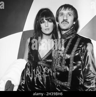 Sonny e Cher Circa 1967 credito: Ralph Dominguez/MediaPunch Foto Stock