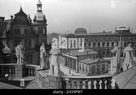 Erhabene Architektur a Dresda, Deutschland 1930 Jahre. Grande architettura a Dresda, in Germania, anni trenta. Foto Stock