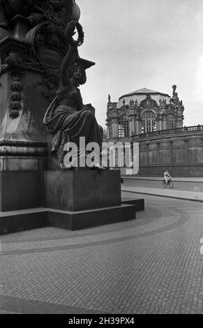 Erhabene Architektur a Dresda, Deutschland 1930 Jahre. Grande architettura a Dresda, in Germania, anni trenta. Foto Stock