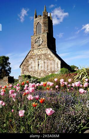 Rovine della Chiesa del Priorato di Holywood. Holywood, County Down, Irlanda del Nord Foto Stock