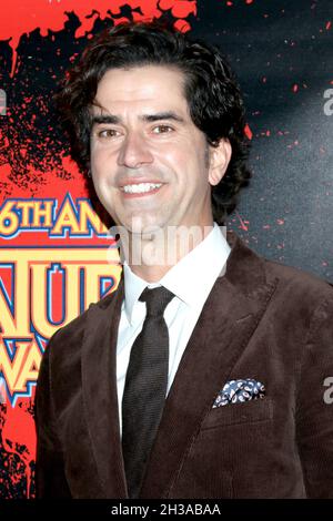 LOS ANGELES - Oct 26: Ronnie Schell al 46° anno di Saturno Awards al Marriott Convention Center il 26 ottobre 2021 a Burbank, California Foto Stock