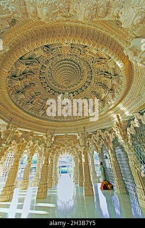 01 02 2009 architettura BAPS Swaminarayan Tempio Bhavnagar-distretto Bhavnagar-Gujarat India Foto Stock