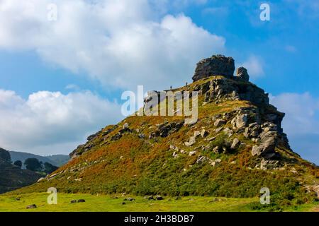 Castle Rock nella Valle delle rocce vicino a Lynmouth nel Parco Nazionale Exmoor North Devon Inghilterra Regno Unito Foto Stock