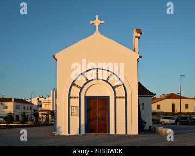 Chiesa di Zambujeira do Mar ad Alentejo, Portogallo Foto Stock