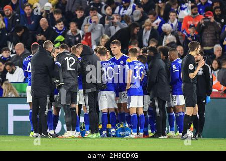 Leicester, Regno Unito. 27 ottobre 2021. Brendan Rogers manager di Leicester City sceglie i suoi Punizione a Leicester, Regno Unito il 10/27/2021. (Foto di Mark Cosgrove/News Images/Sipa USA) Credit: Sipa USA/Alamy Live News Foto Stock