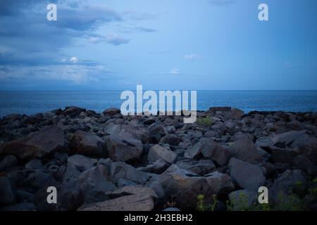 Riposto, Sicilia - 22 Luglio 2021: Spiaggia di Riposto, Sicilia Foto Stock