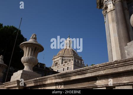 Catania, Sicilia - 14 luglio 2021: cattedrale di Sant'Agata, patrona dell'isola Foto Stock