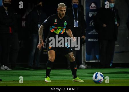 Stadio Carlo Castellani, Empoli, Italia, 27 ottobre 2021, DiMarco Federico (Inter) porta la palla durante Empoli FC vs Inter - FC Internazionale - Foto Stock