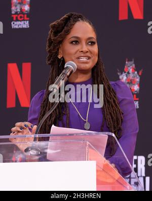 28 Ottobre 2021 - Los Angeles, California - Ava DuVernay. Cerimonia a mano e a piè di pagina Regina King. Photo Credit: Billy Bennight/AdMedia/MediaPunch Foto Stock