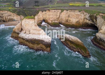 Pinna di squalo Cove. Una delle migliori spiagge in tutta la California. Foto Stock